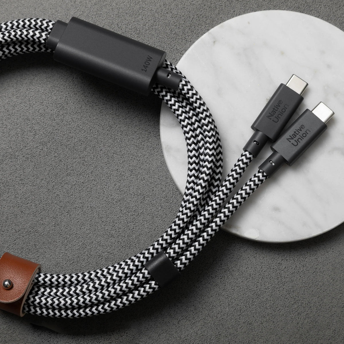 Native Union 2-i-1 USB-C til USB-C ladekabel 2m - Zebra