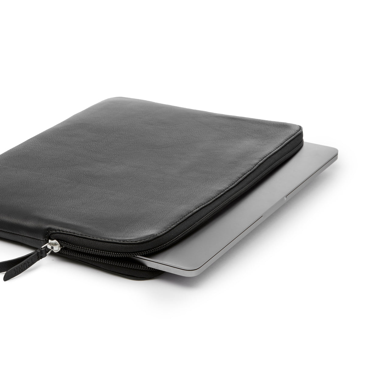 Trunk Skinnmappe til MacBook Pro 16" - Svart